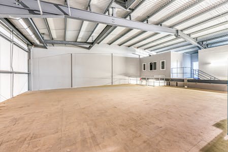 Unit 3 Magic House, Streaks Field Road, London, Industrial To Let - 694914 4.jpg