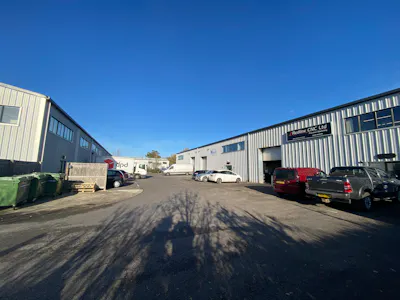 Unit 2 Fairlawn Enterprise Park, Salfords, Warehouse To Let / For Sale - WEB IMG_9049.JPG