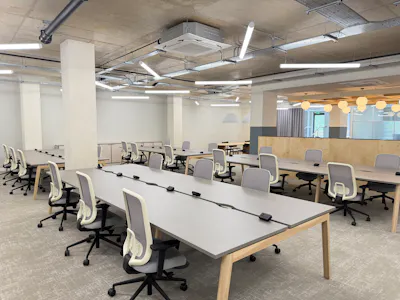 152-156 Kentish Town Road, London, Office To Let - 20260602_130019645_iOS.jpg