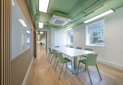 10 Jamestown, NW1, 10 Jamestown Road, London, Office To Let - 10 Jamestown - Boardroom