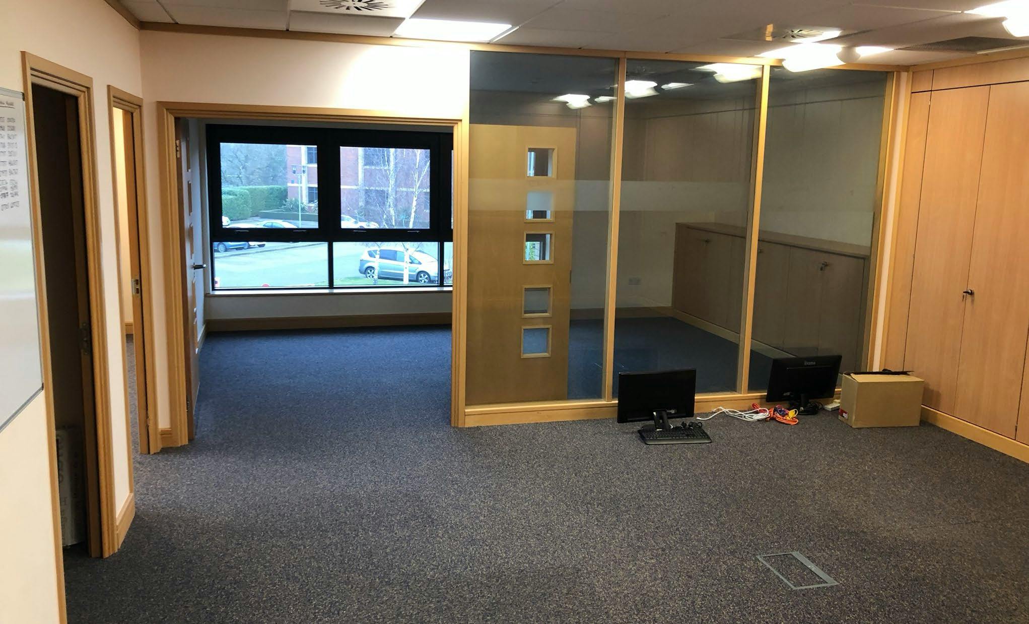 Office in Northampton - photo 2