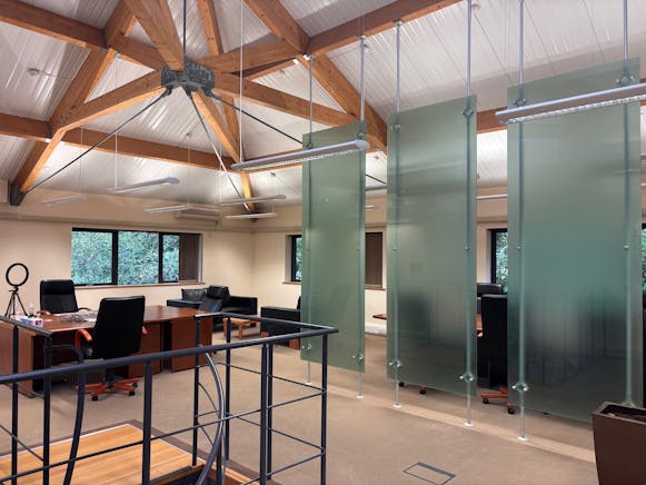 6 The Sanctuary, Ham Green, Office For Sale - IMG_9149.jpeg