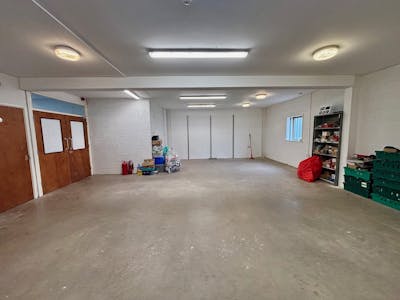 Unit 1, Mellyn Mair Business Centre, Cardiff, Industrial / Office To Let / For Sale - 1 Mellyn 08.jpg