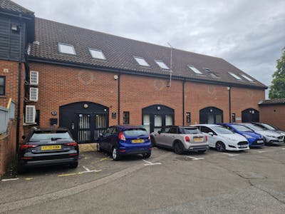 Units 3 & 4, Rumsey House, Locks Hill, Rochford, Office To Let - WhatsApp Image 20241002 at 163810_777986fe.jpg