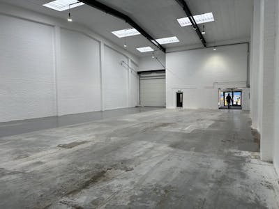 Unit 10 Staples Corner Business Park, London, Industrial Lease Assignment - IMG_0694.JPEG