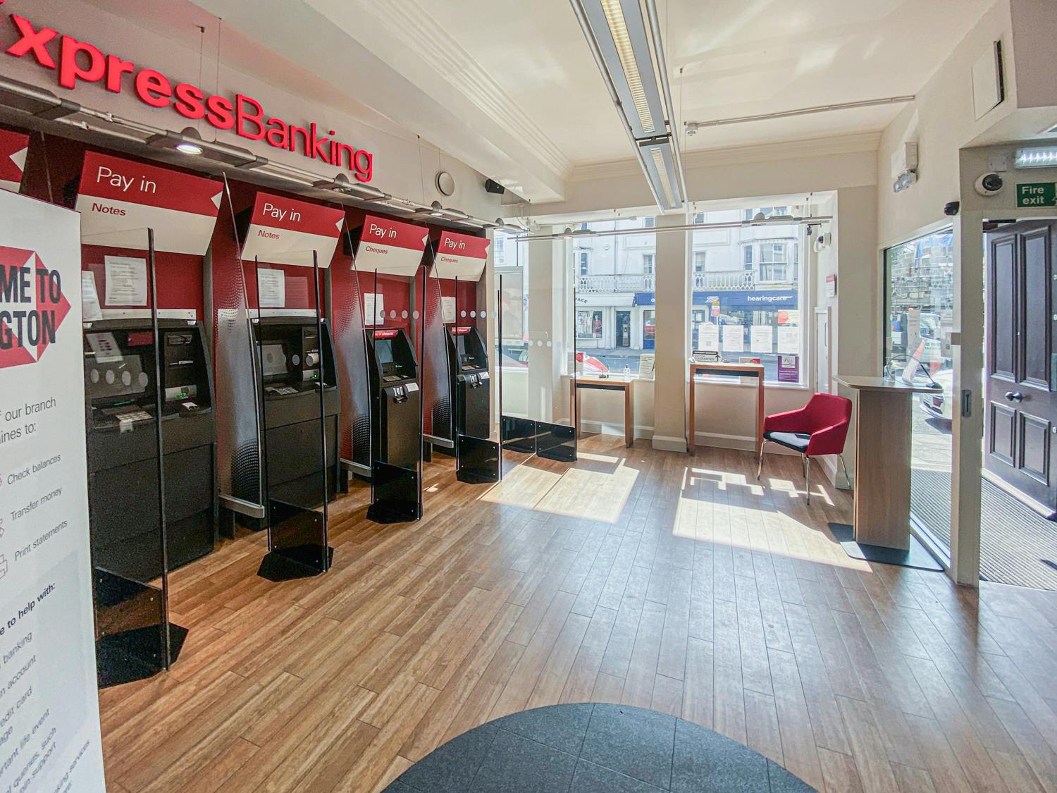 Retail/Shop in Lymington - photo 3