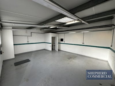 11 Woodside, Birmingham, Industrial/Logistics / Industrial / Storage To Let - IMG_1450 2.jpg