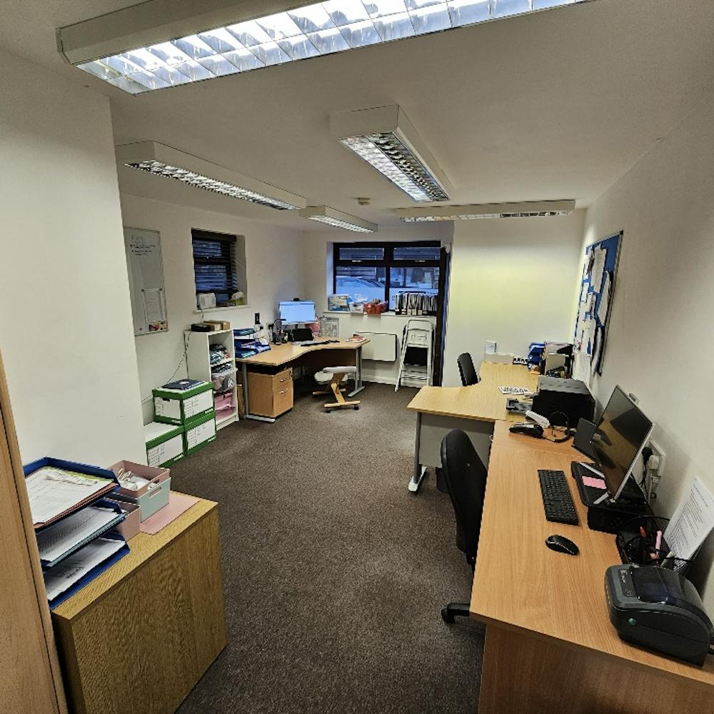 9B Connors Yard, Beeches Road - 20251223_103600_resized.jpg