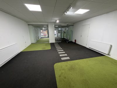 Ground Floor, 310 Haslucks Green Road, Solihull, Retail / Trade Counter To Let - Photo 13-02-2026, 09 09 51.jpg