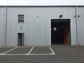 Unit 3, Waltham Abbey, Industrial To Let - IMG_9077.JPG