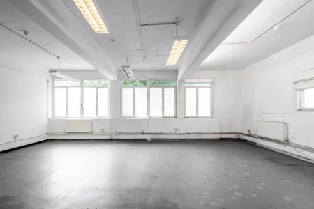 Unit 3 Markian House, 52-56 Pritchards Road, London, Office To Let - Markian Hse U3 - Low Res 9.jpg