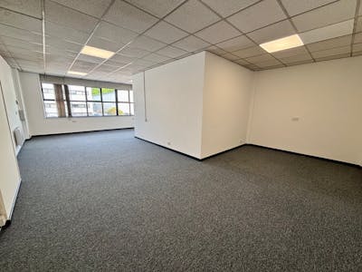 Unit 7, Severnlink Distribution Centre, Chepstow, Industrial To Let - 7 Severnlink 07.jpg