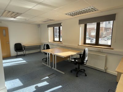 Lorna House, Hove, Office To Let - image00002.jpeg