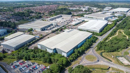 Tetron142, William Nadin Way, Derbyshire, Industrial/Logistics To Let - Tetron 142 drone3 hr.jpg