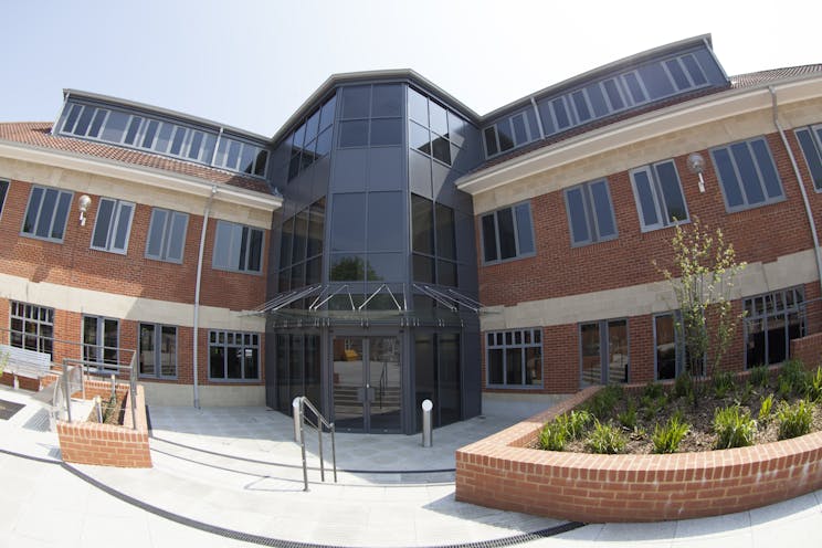 Kingslea House, Bay Tree Avenue, Leatherhead, Offices To Let / For Sale - _MG_0269.jpg