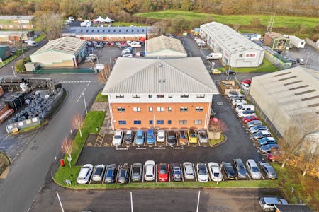 Glien House, Carmarthen, Business Park / Office To Let - GlienHouse20110022.jpg