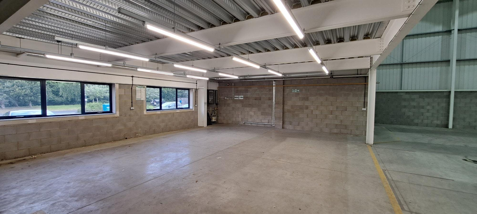 Unit 1A Henley Business Park, Pirbright Road, Guildford, Industrial / Warehouse To Let - 20240611_162431.jpg