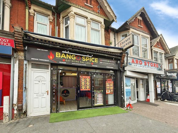 86 Sutton Road, Southend-on-Sea, Retail For Sale - 6129b6c3-8cf53ded-0b07-47f7-b37b-17f8e806b84f.jpg