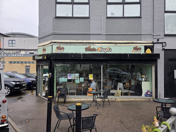 1a Market Road, Wickford, Retail To Let - WhatsApp Image 20250827 at 124245_06150280.jpg