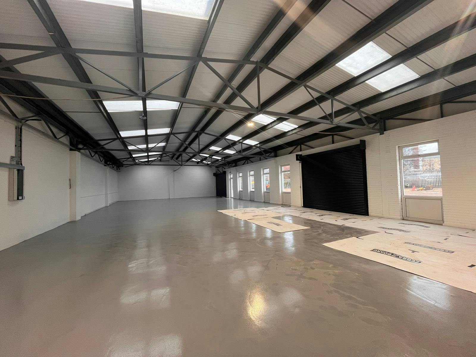 Units 2-4 The Point, Aylesbury, Industrial To Let - WhatsApp Image 20251217 at 1645.jpeg
