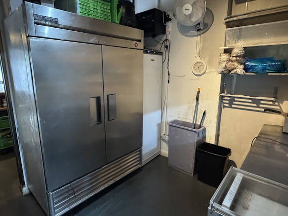 Takeaway Premises West End, 911 Dumbarton Road, Glasgow For Sale - IMG_5737.JPG