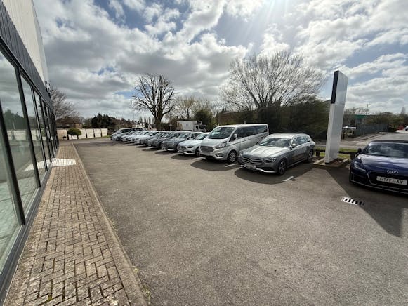 Elgin Drive, Elgin Industrial Estate, Swindon, Industrial / Retail To Let - 2.jpg