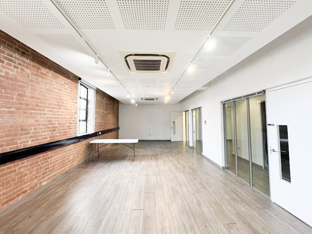 Deane House Studios - Unit 20 - 3