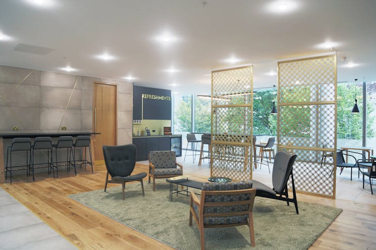 The Blade, Reading, Office To Let - Reception - The Blade