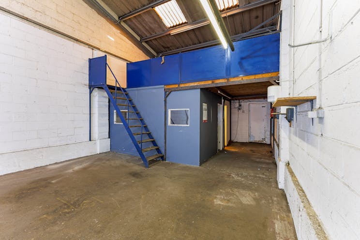 Unit B6, Egham, Warehouse & Industrial To Let / For Sale - 85123_Unit B6 Crabtree Road Thorpe Industrial Estate 9.jpg