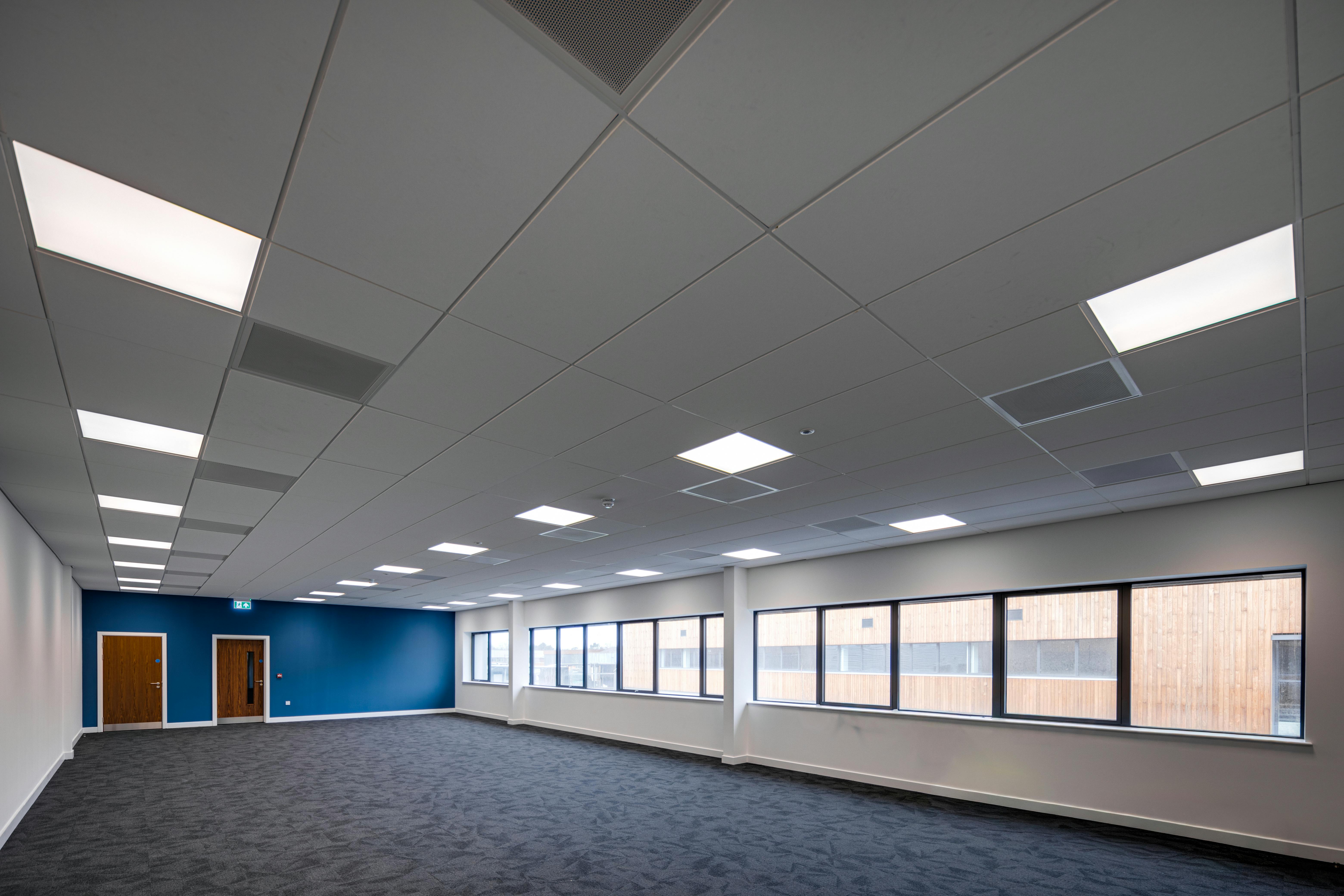 Unit 9, Hurricane Urban Hub, Reading, Berkshire, Warehouse & Industrial To Let - U9_0043.jpg