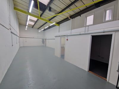 Unit 14 & 15 Limberline Spur, Portsmouth, Industrial / Trade Counter / Warehouse To Let - 20260324_113445.jpg