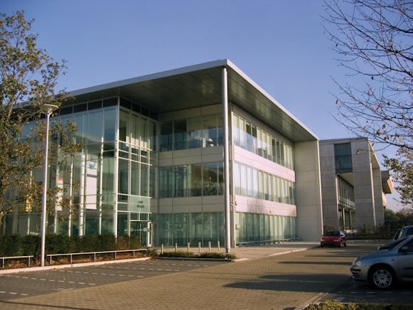 240 Bath Road, Slough, Offices To Let - 1002664 1.jpg