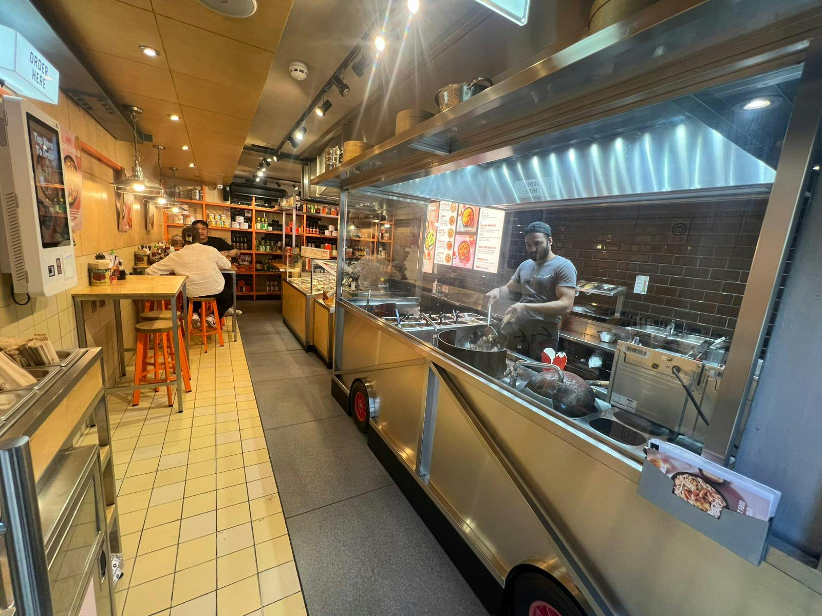 45 Goodge Street, London, Restaurant To Let - IMG20250721WA0070.jpg