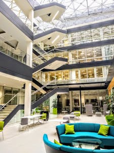 Abbots House, 189 Abbey Street, Reading, Office To Let - Abbotts House Abbey St Reading RG1 3BD atrium.jpg