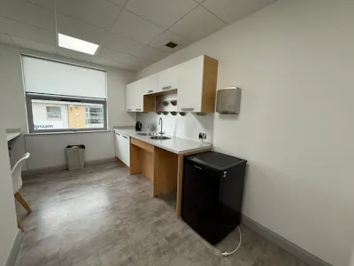 21 Shairps Business Park, Livingston, Office To Let / For Sale - WhatsApp Image 2026-06-17 at 15.35.00 (4).jpeg