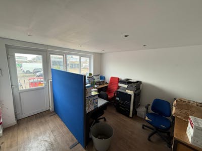11 Eldon Way Industrial Estate, Hockley, Industrial To Let - e7b51d0f-d8b3-492a-b6a4-4e799c09cd52.jpg