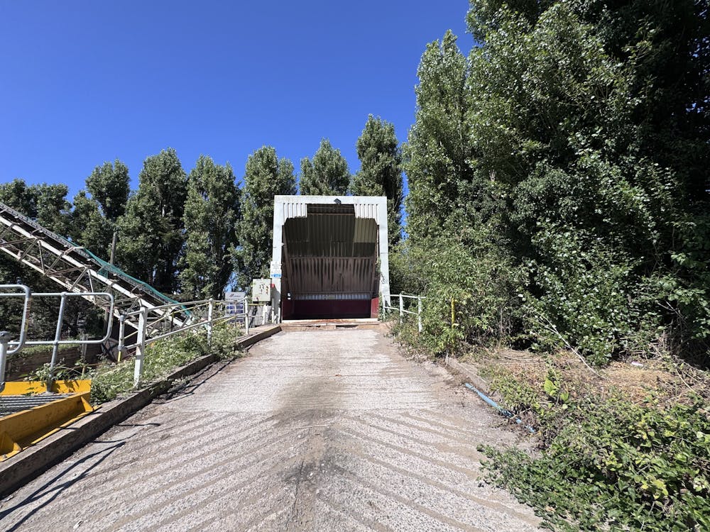 Land at Hayricks Wharf, Hayricks Wharf, Cheltenham, Open Storage For Sale - IMG_9302.jpg