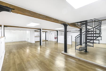 Basement and Ground Floors 5 Maidstone Buildings Mews, London, Office To Let / For Sale - 90_23885.JPG