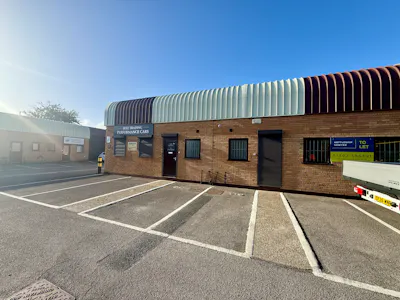 Unit 15, Sea Vixen Industrial Estate, Wilverley Road, Christchurch, Industrial/Logistics / Warehouse / Industrial / Warehouse To Let - IMG_1724.JPEG