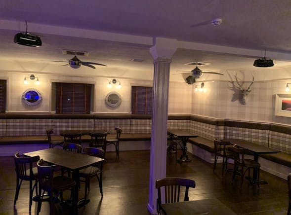 Turnkey Free of Tie Public House, Legends Bar, 75 Graham Street, Airdrie For Sale - IMG_1727.jpg