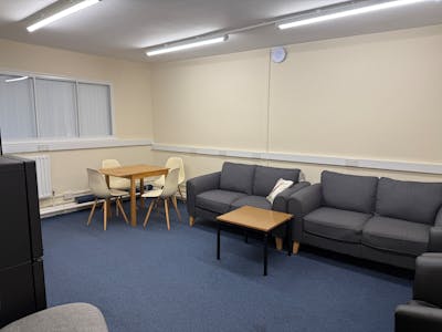 7, Church Road, Redditch, Office To Let / For Sale - IMG_5820.JPG