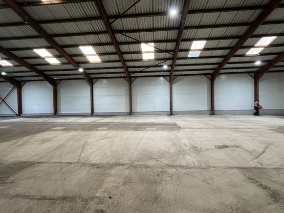 Unit 3 Hayloaders Works, Wotton Road, Aylesbury, Industrial To Let - thumbnail_image004 1.jpg