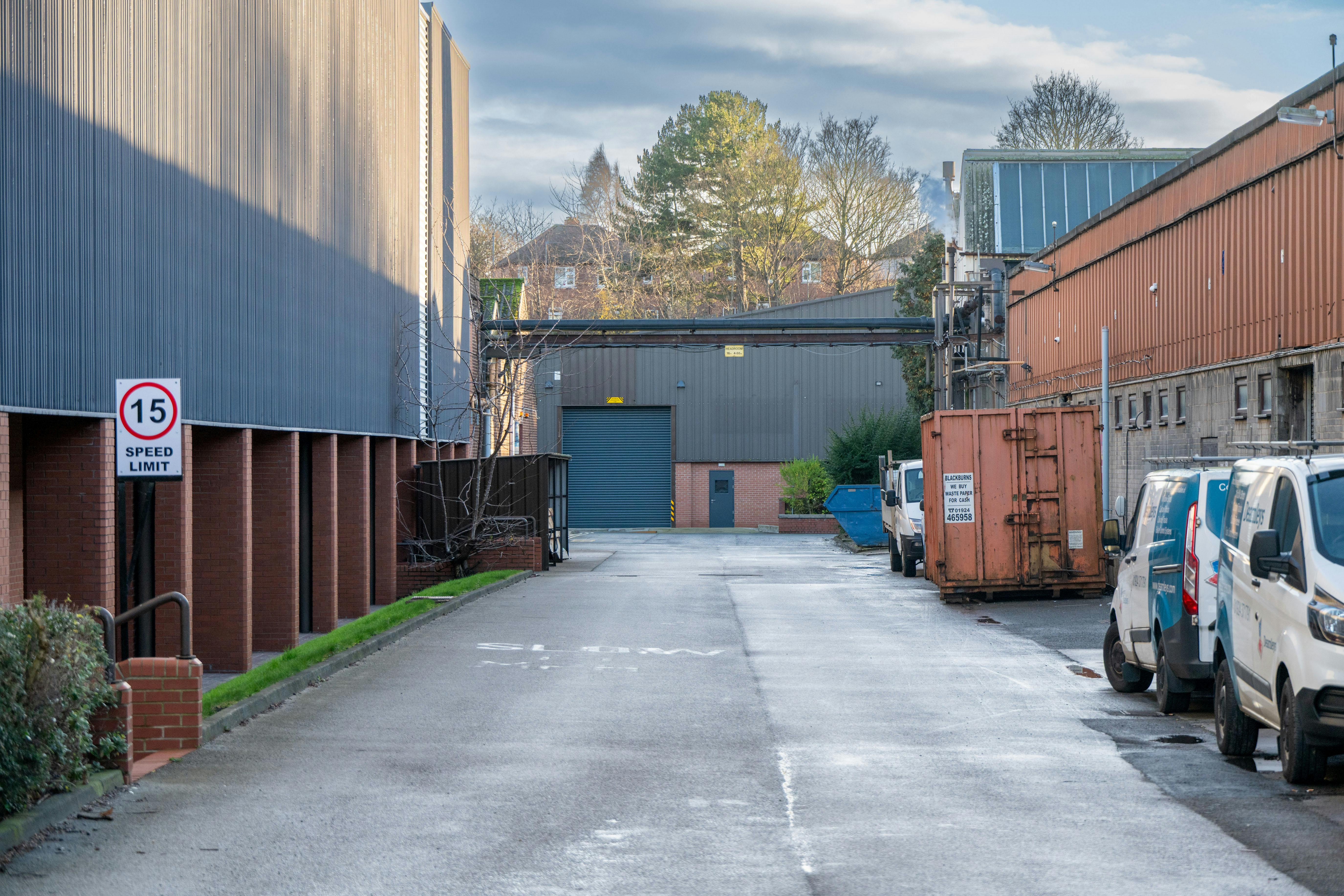 Sirdar Business Park, Flanshaw Lane, Wakefield, WF2 9HX