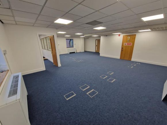 Kingswood House, Southend-on-Sea, Office To Let - Picture 1.jpg