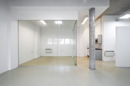 Northside Studios - Unit 1.06, 16-29 Andrews Road, London, Office To Let - North Side Studios 1.06 - Low Res 5.jpg