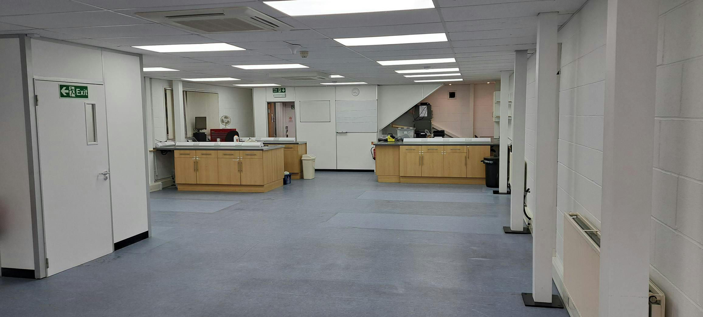 8 Lakeside Business Park, Sandhurst, Offices To Let - ground floor.jpg
