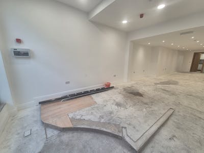 16 Great Underbank, Stockport, Retail To Let - 20251216_140414.jpg