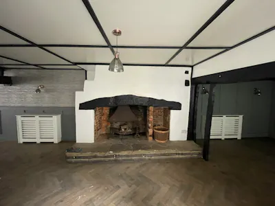 The Coffee House, Thame, Investment / Leisure / Residential / Retail For Sale - IMG_6010.JPG
