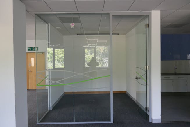 Ground Floor, Langlands House, Harlow, Offices To Let - Langlands House 4.JPG