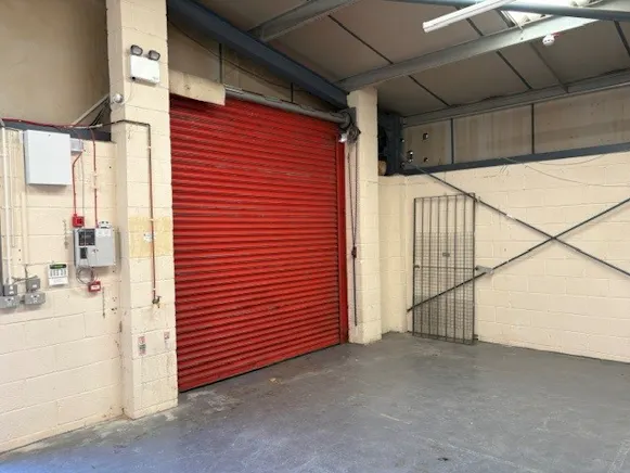 Unit 2 Minto Road Industrial Estate, Bristol, Industrial To Let - Warehouse.jpg Unit 2 Minto Road Industrial Estate, Bristol, Industrial To Let - Warehouse.jpg